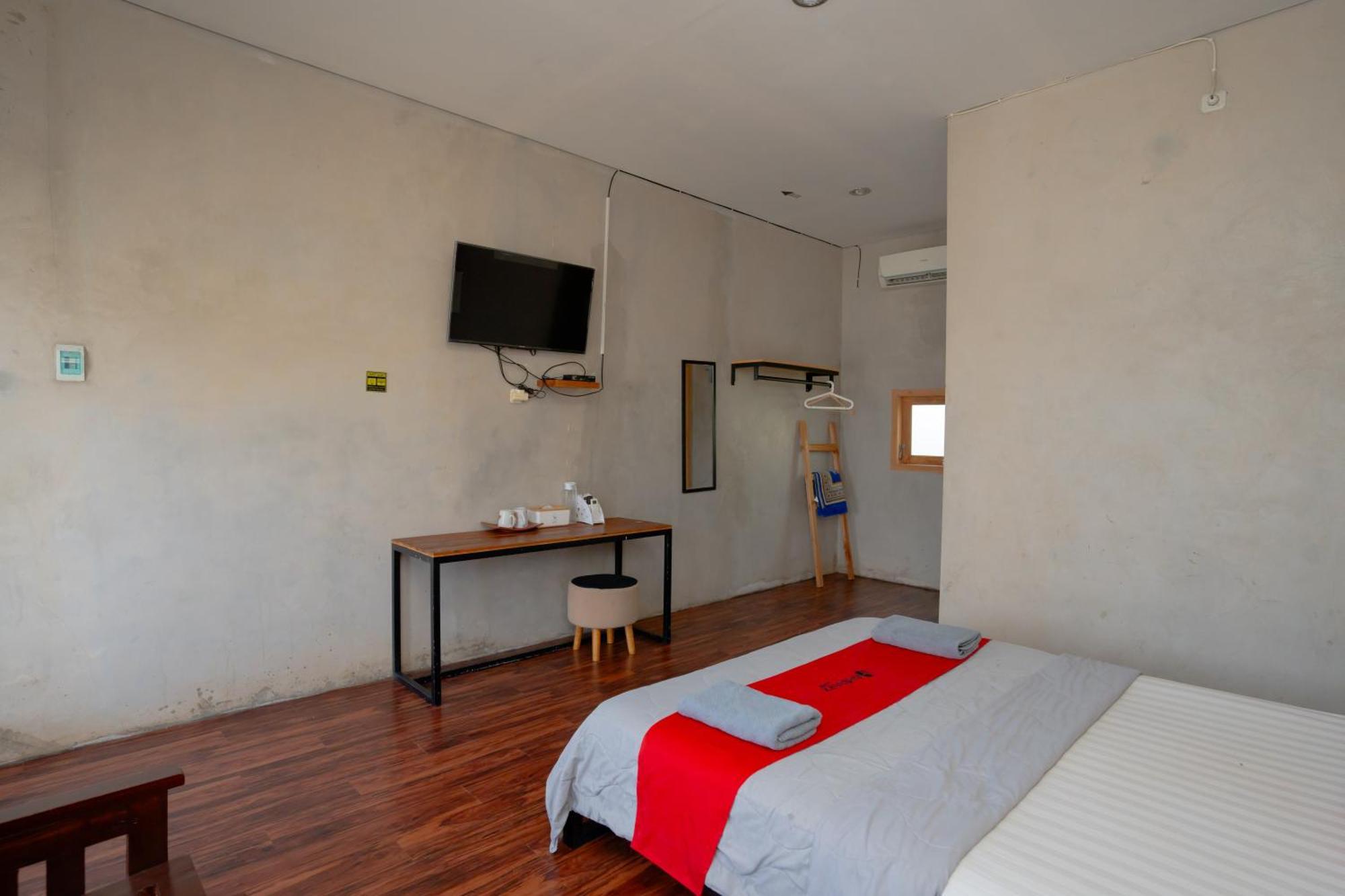 Reddoorz Syariah Near Lombok Epicentrum Mall Mataram Extérieur photo